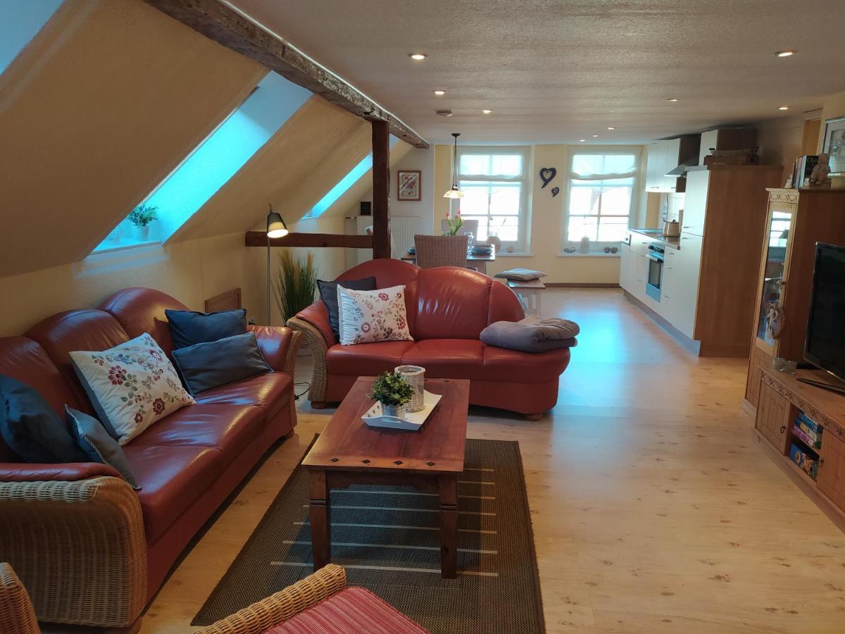 Ferienwohnung In Der Altstadt Von Хайлигенхафен Экстерьер фото