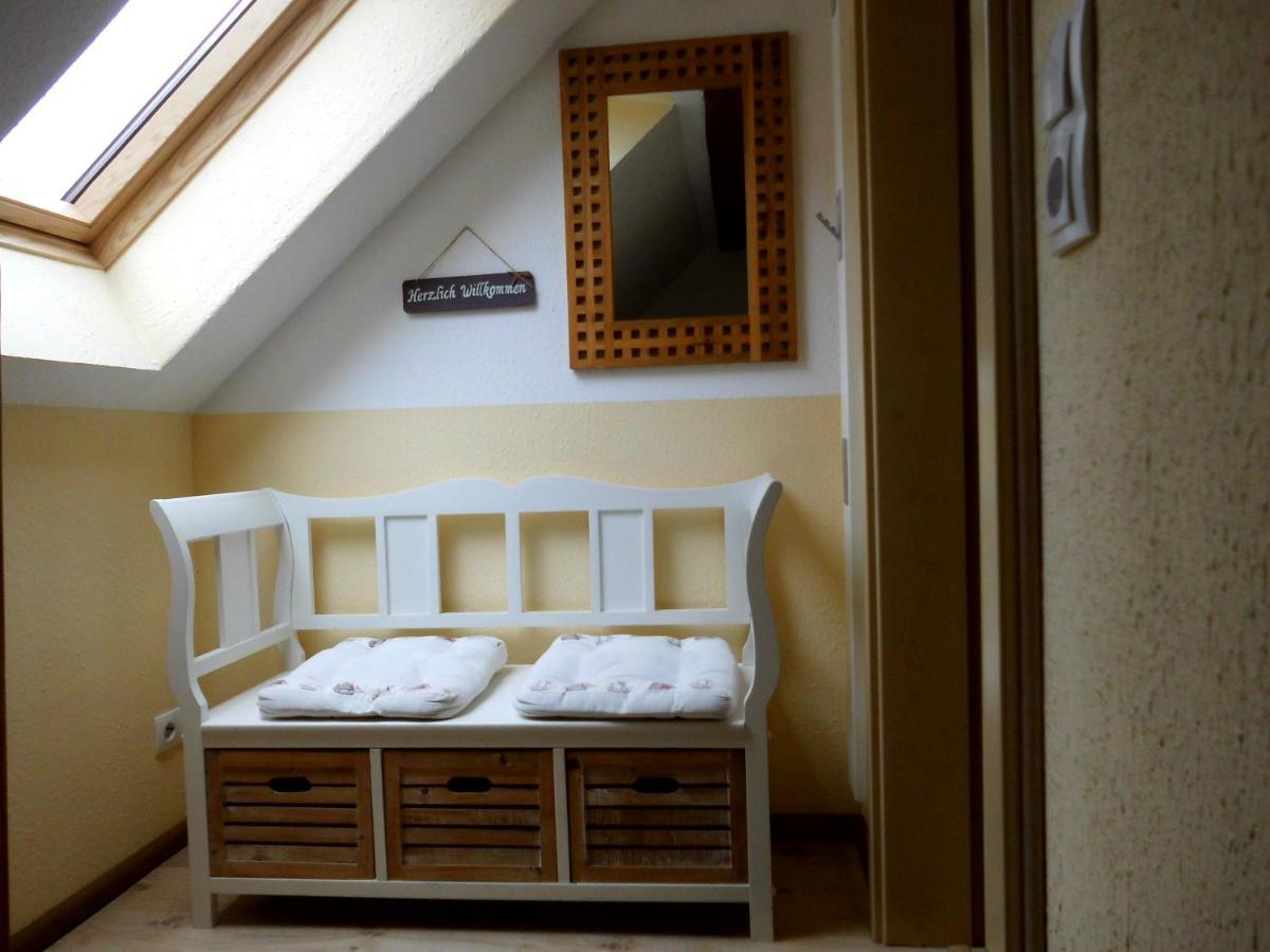 Ferienwohnung In Der Altstadt Von Хайлигенхафен Экстерьер фото
